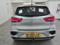 Używany MG ZS Trophy 130 kW (177 KM) 2022 Srebrny Sedan/Limuzyna
