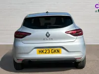 Used Renault Clio Evolution 90 HP (66 kW) 2023 Silver Hatchback
