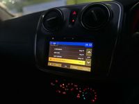 Used Dacia Logan MCV Comfort 2019 White Estate