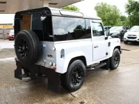 Used Land Rover Defender 122 HP (89 kW) 2007 Silver Estate