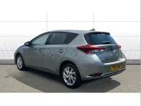 Used Toyota Auris Hybrid Business Edition 134 HP (98 kW) 2016 Grey Hatchback