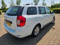 Used Dacia Logan MCV Lauréate 90 HP (66 kW) 2016 White Estate