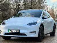Used Tesla Model Y Long Range AWD 378 kW (514 HP) 2024 White SUV
