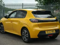 Used Peugeot 208 Active+ 74 HP (54 kW) 2023 Yellow Hatchback