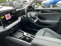 Used VW Passat Elegance 147 HP (108 kW) 2025 Silver Estate