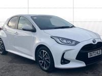 Used Toyota Yaris Hybrid Design 116 HP (85 kW) 2022 White Hatchback