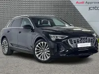 Usado Audi Q8 e-tron S-Line 250 kW (340 CV) 2023 Negro SUV