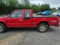 Used Isuzu Trooper 1999 Red SUV