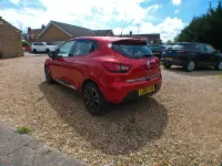 Used Renault Clio IV Dynamique 90 HP (66 kW) 2015 Red Hatchback