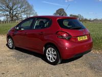 Used Peugeot 208 Access 68 HP (50 kW) 2015 Red Hatchback