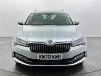 Gebraucht Skoda Superb SE L 150 PS (110 kW) 2021 Silber Kombi