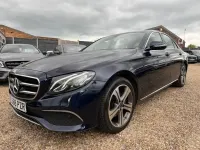 Gebraucht Mercedes E220 SE 194 PS (142 kW) 2018 Blau Limousine