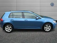 Used VW Golf VII Edition 147 HP (108 kW) 2017 Blue Hatchback