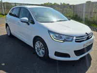 Used Citroën C4 Feel 2015 White Hatchback