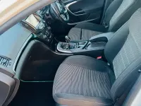 Used Vauxhall Insignia SRi 170 HP (125 kW) 2016 White Estate