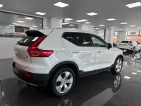 Used Volvo XC40 Momentum 163 HP (119 kW) 2020 White SUV