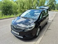 Used Vauxhall Zafira Design Edition 150 HP (110 kW) 2017 Black MPV