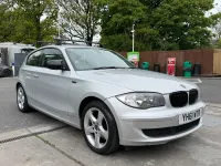Używany BMW 118 143 KM (105 kW) 2011 Srebrny Hatchback