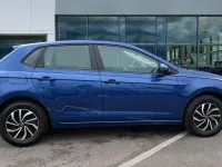 New VW Polo Life 80 HP (58 kW) 2025 Reef blue metallic Hatchback