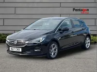 Used Vauxhall Astra SRi 99 HP (72 kW) 2017 Black Hatchback