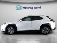 Used Lexus UX 150 kW (204 HP) 2022 White SUV