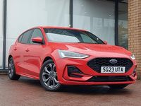 Used Ford Focus ST-Line 125 HP (91 kW) 2023 Red Hatchback