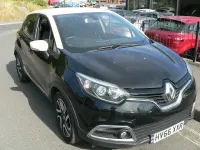 Used Renault Captur Dynamique 90 HP (66 kW) 2016 Black/cream SUV