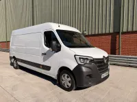 Used Renault Master Business 135 HP (99 kW) 2023 White MPV