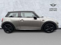 Used Mini Cooper Hatch 136 HP (100 kW) 2018 Silver Hatchback