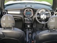 Used Mini Cooper Cabriolet Exclusive 134 HP (98 kW) 2019 Pepper white Cabriolet