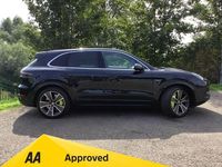 Used Porsche Cayenne Turbo S 671 HP (493 kW) 2019 Blue SUV