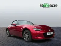 Używany Mazda MX5 Inclusive 132 KM (97 kW) 2022 Czerwony Kabriolet