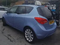 Second-hand Vauxhall Meriva 2014 Albastru Monovolum
