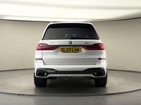 Used BMW X7 M Sport 340 HP (250 kW) 2021 Mineral white SUV