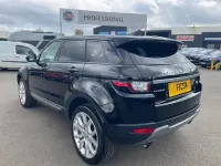 Used Land Rover Range Rover evoque SE 150 HP (110 kW) 2018 Black Estate