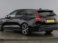 Used Volvo V60 R-Design 161 HP (118 kW) 2022 Estate