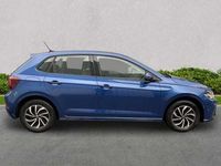 Used VW Polo Life 80 HP (58 kW) 2022 Blue Hatchback