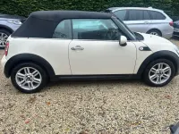 Używany Mini Cooper Cabriolet 122 KM (89 kW) 2012 Biały Kabriolet