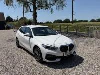 Used BMW 118 Sport Line 136 HP (100 kW) 2021 White Hatchback