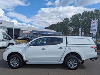Used Mitsubishi L200 178 HP (130 kW) 2018 White Pickup