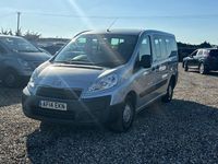 Begagnad Peugeot TePee Comfort 2014 Silver Minibuss