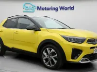 Used Kia Stonic GT-Line S 120 HP (88 kW) 2023 Yellow SUV