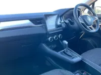 Second-hand Renault Captur SE 143 CP (105 kW) 2022 Alb SUV