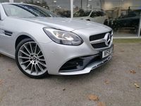 Usado Mercedes SLC300 AMG line 2019 Prateado Cabrios