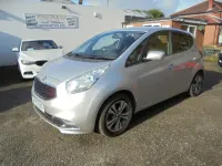 Used Kia Venga 123 HP (90 kW) 2015 Silver Hatchback