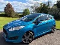 Used Ford Fiesta Zetec 125 HP (91 kW) 2013 Blue Hatchback