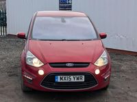 Used Ford S-MAX Titanium 140 HP (102 kW) 2015 Red MPV