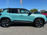 Begagnad Jeep Avenger EV Summit 113 kW (154 HK) 2024 Blå SUV