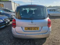 Used Renault Grand Modus Dynamique 111 HP (81 kW) 2010 Silver MPV