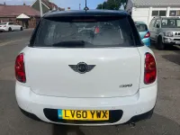 Used Mini Cooper D Countryman 112 HP (82 kW) 2011 White SUV